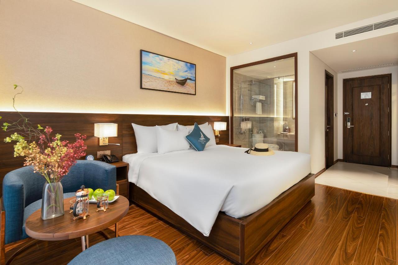 Canvas Danang Beach Hotel Exterior photo