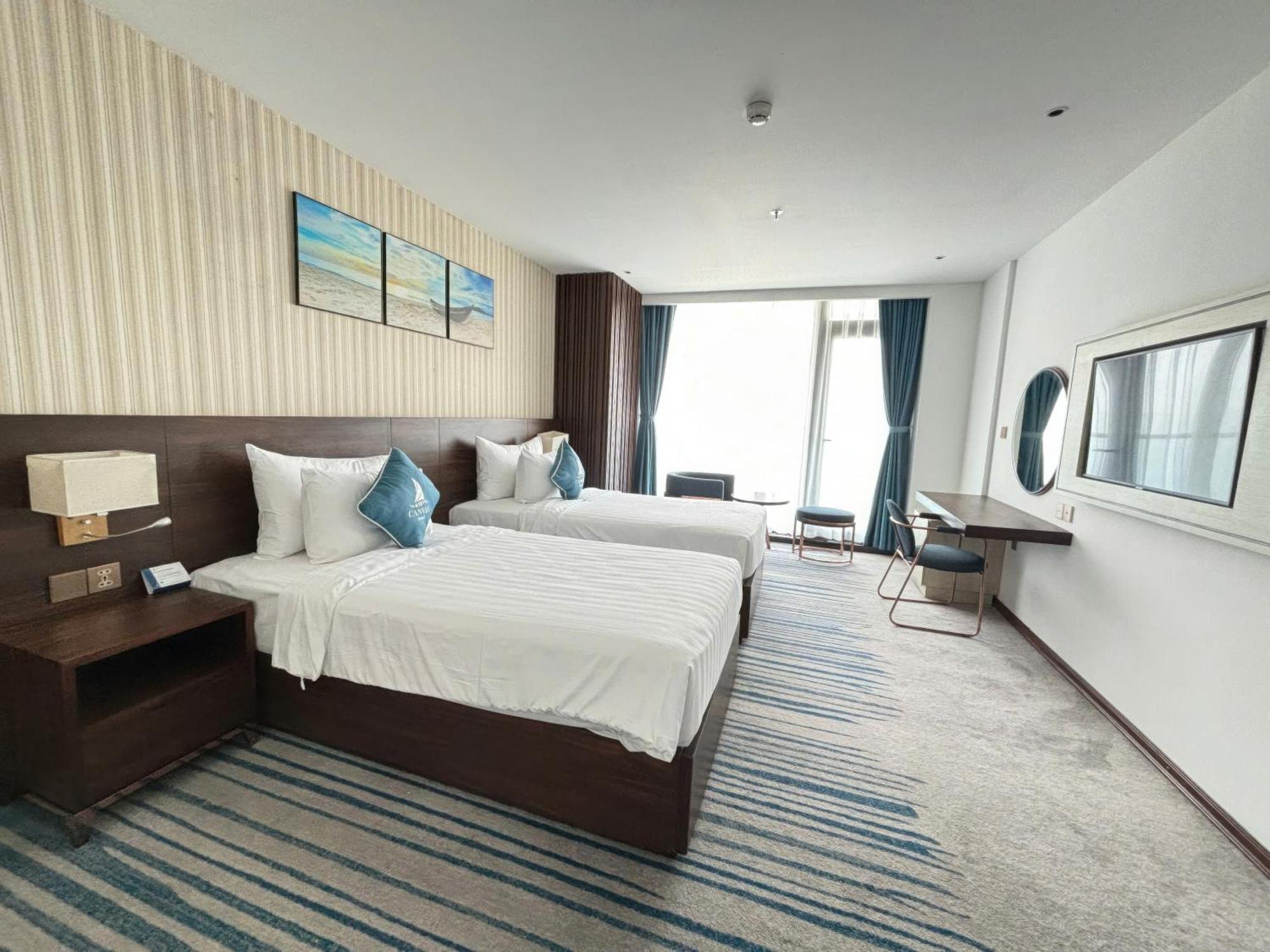 Canvas Danang Beach Hotel Exterior photo