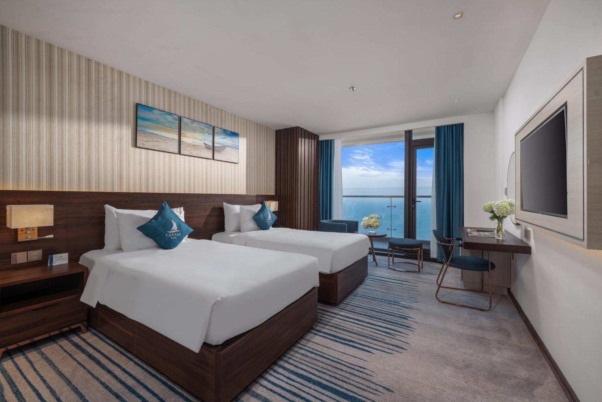 Canvas Danang Beach Hotel Exterior photo